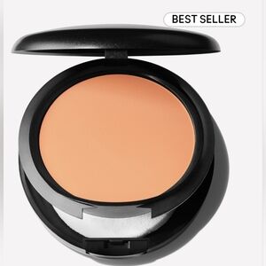 NW30 Mac Studio Fix Powder Plus Foundation Medium Beige Brand New In Box